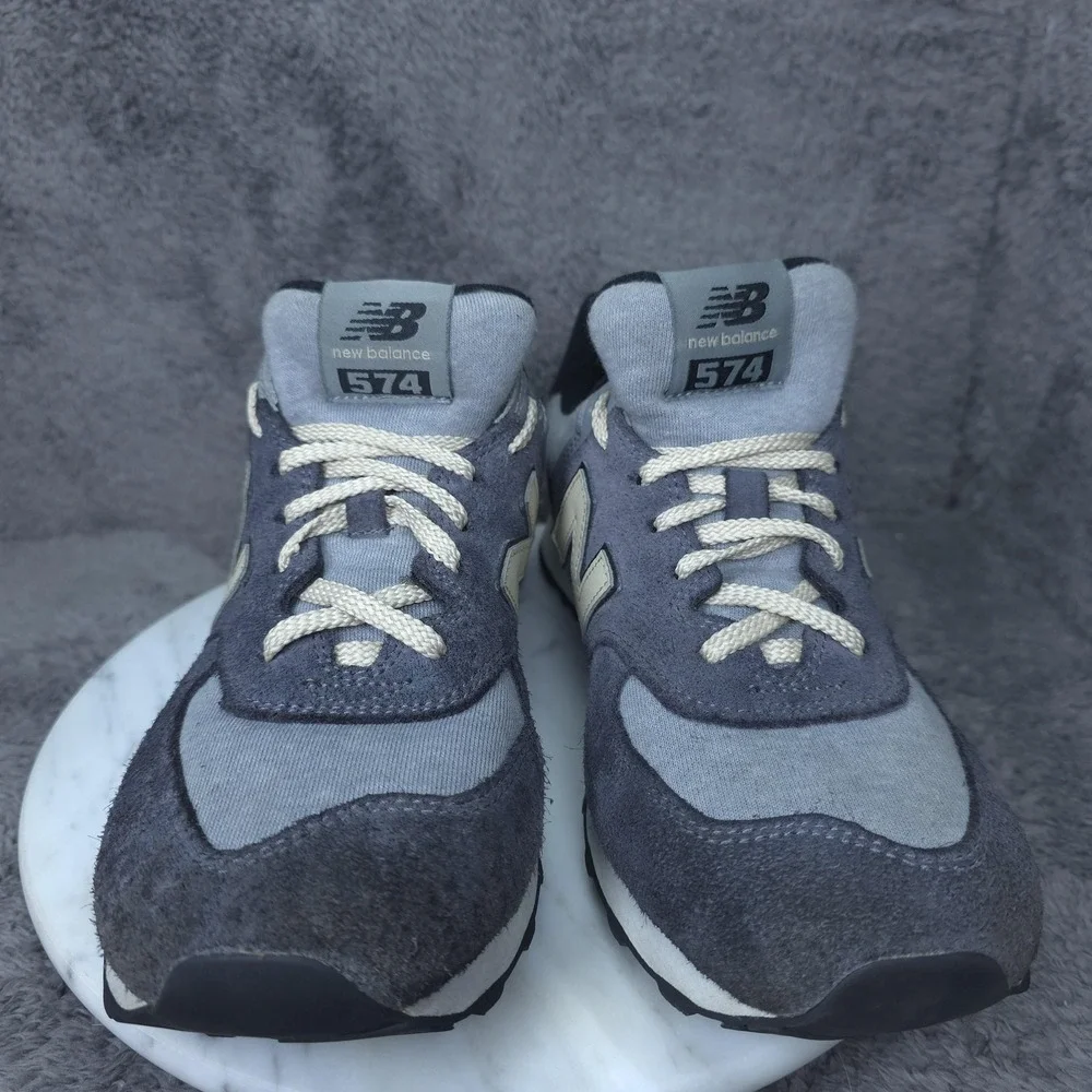New Balance 574 Shoes Mens Size 10 Gray Suede Mesh Low Top Sneakers U574LGG